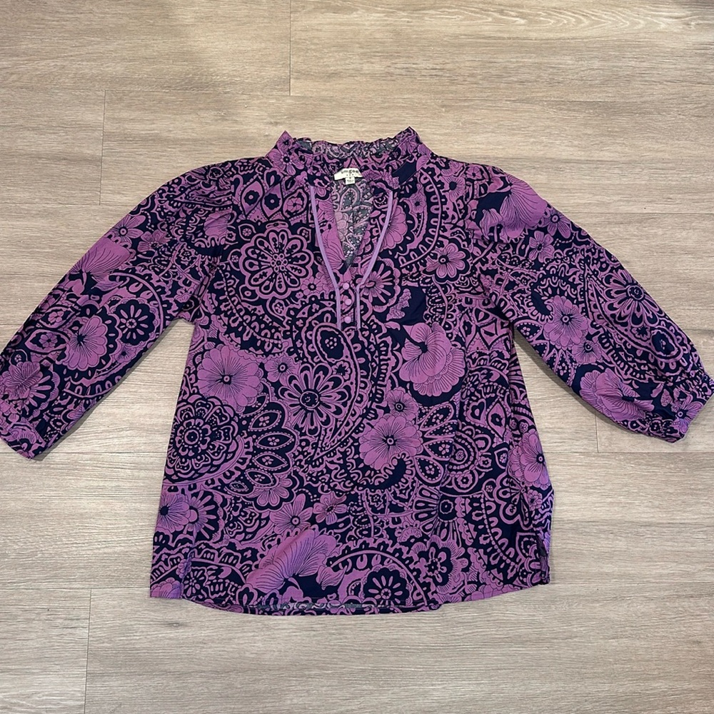 Umgee Purple and navy paisley tunic size medium
